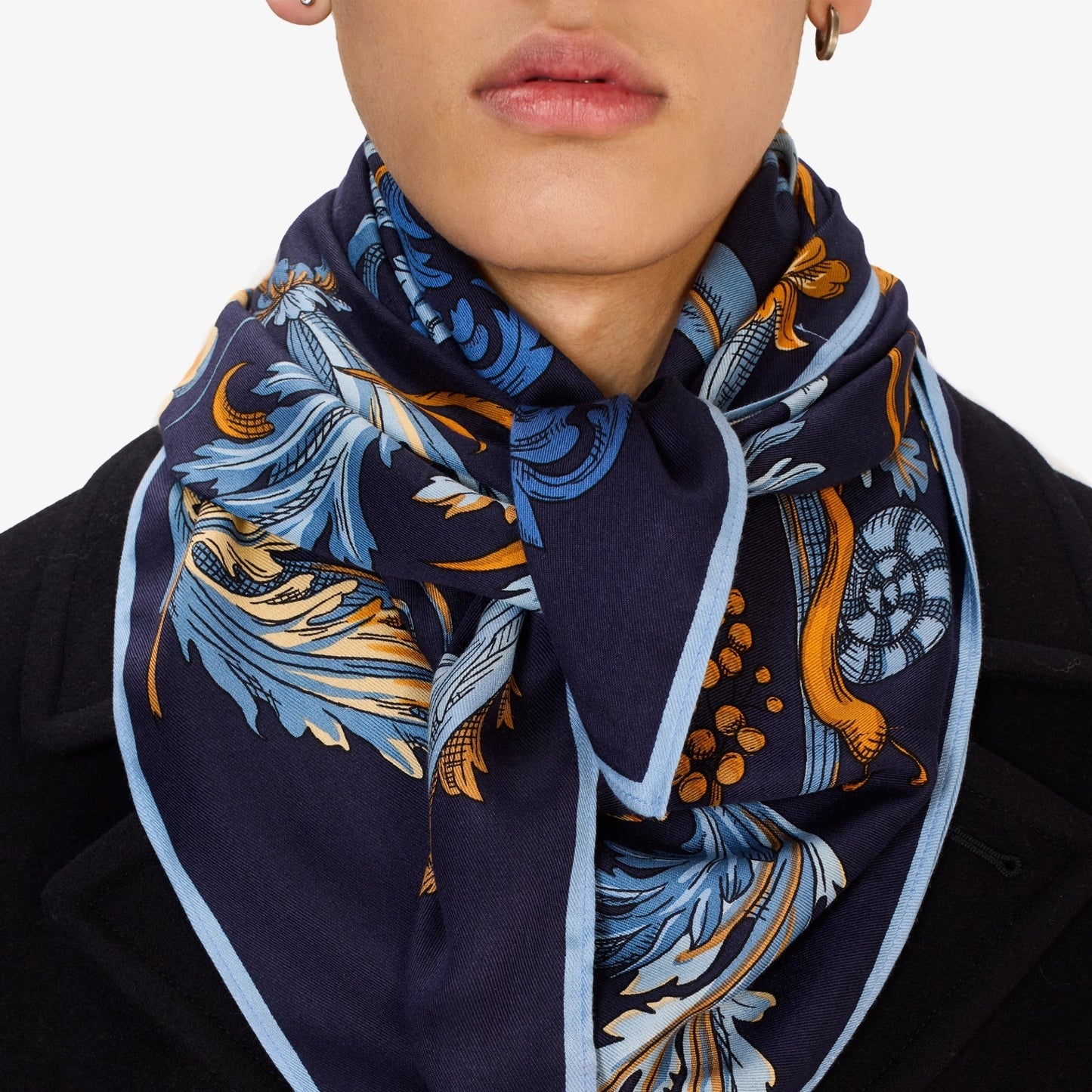 Inoui Editions Rococo Scarf