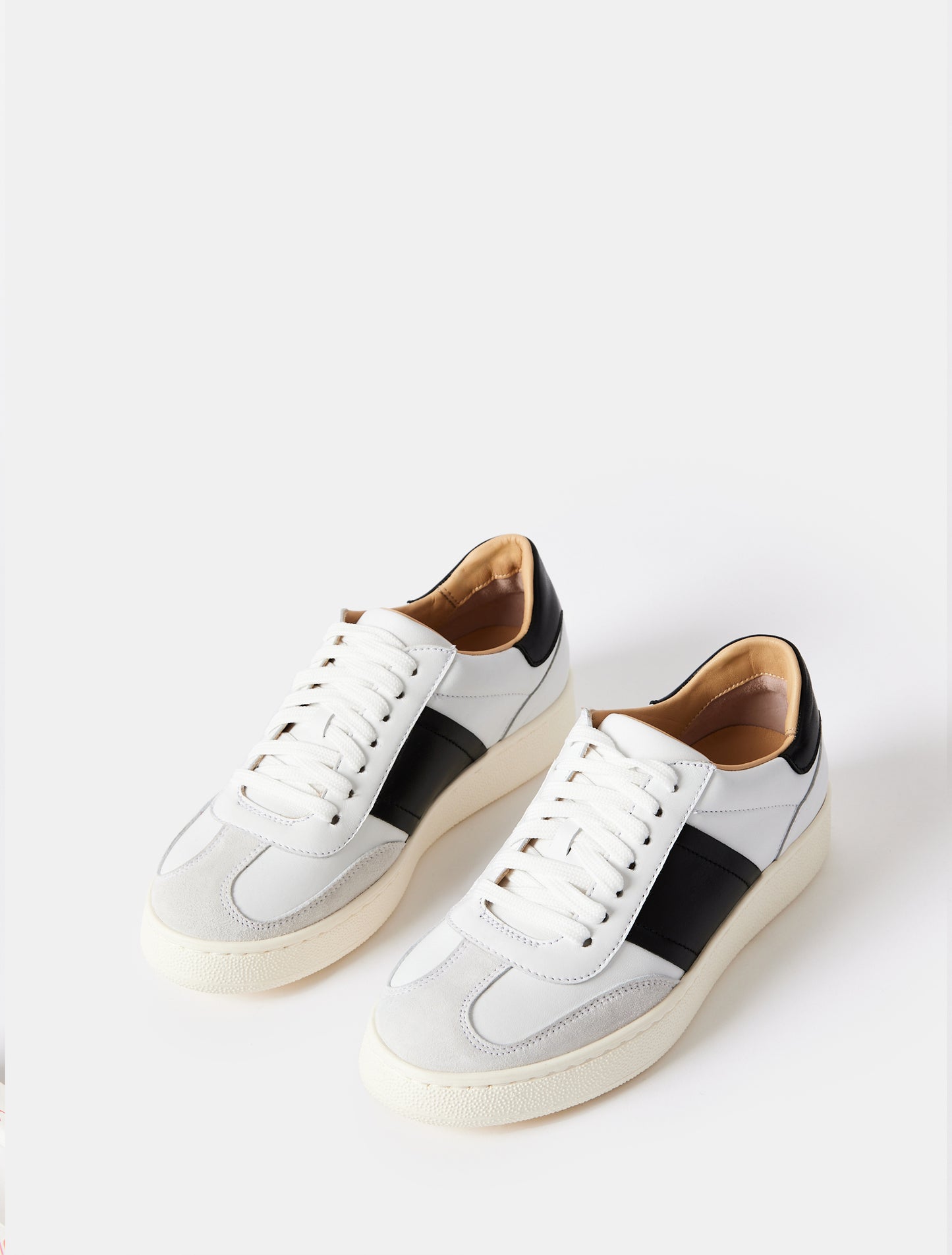 Colibri Cali Sneakers