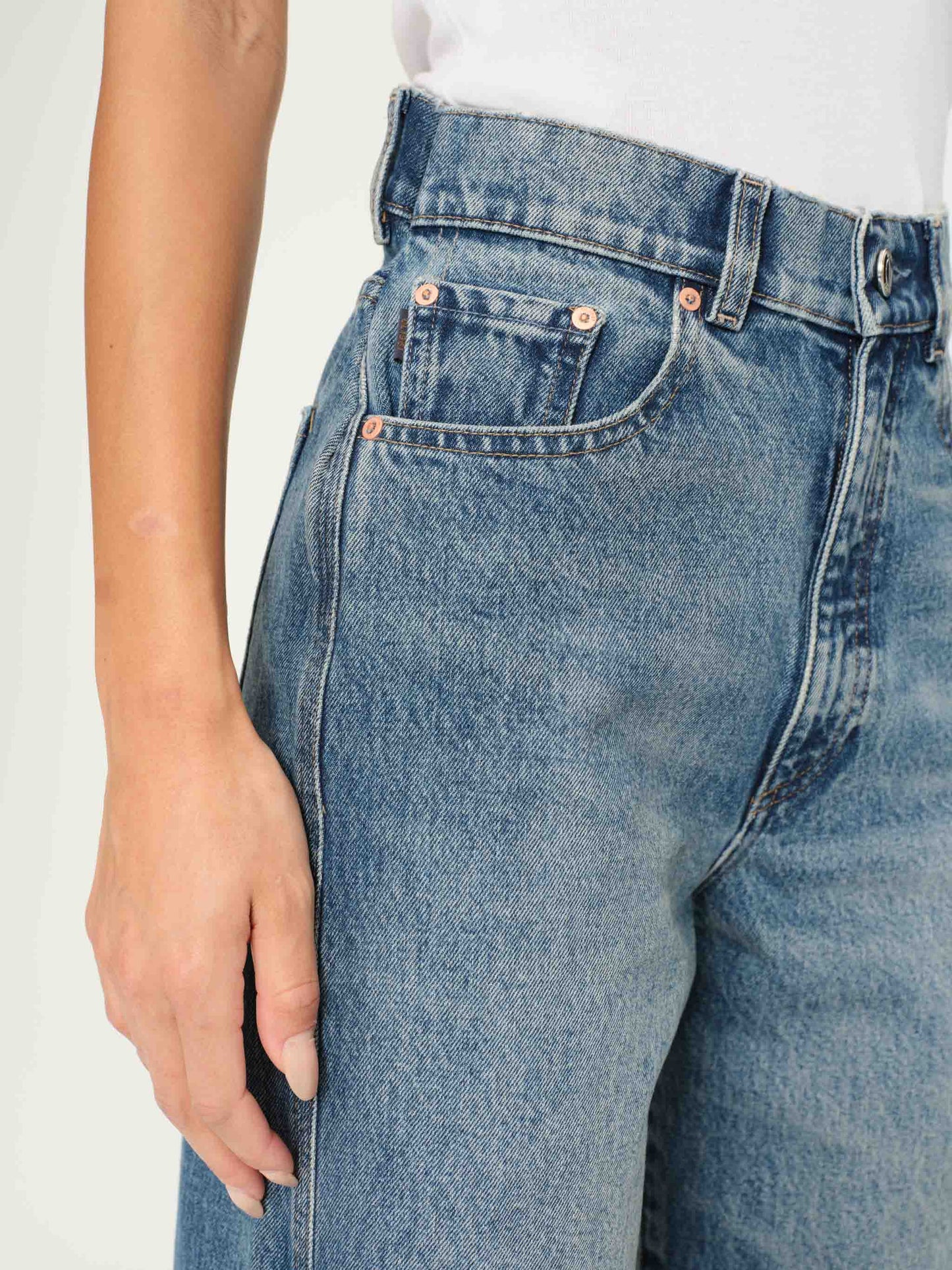 DL1961 Taylor Relaxed Barrel Ultra High Rise 27" Jeans - Endless Sea