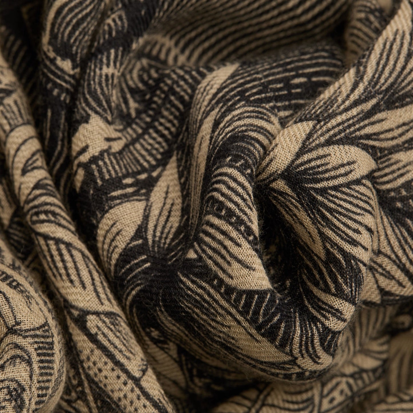 Inoui Editions Piranesi Scarf
