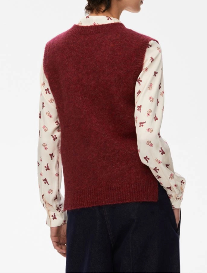 iBlues Gabarra Knitted Waistcoat