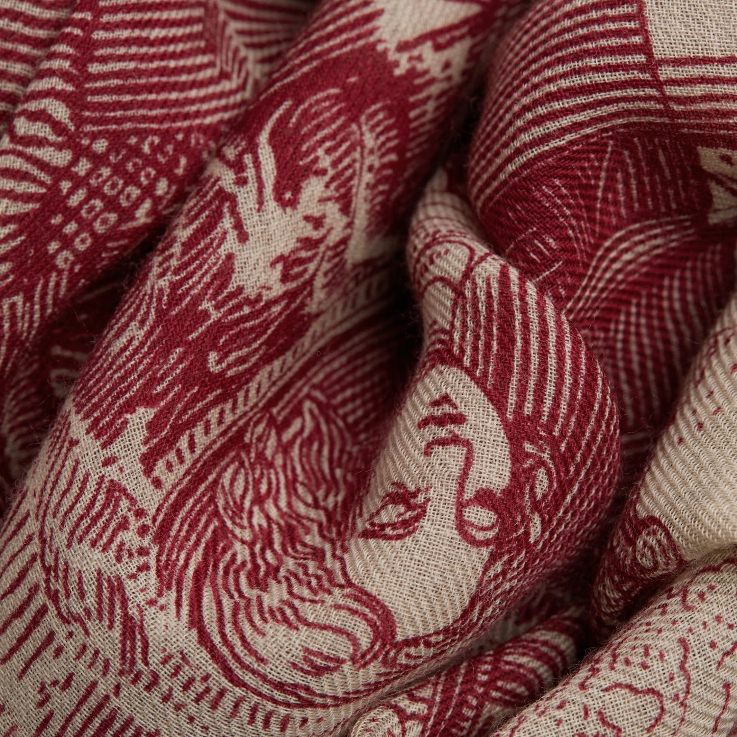 Inoui Editions Piranesi Scarf