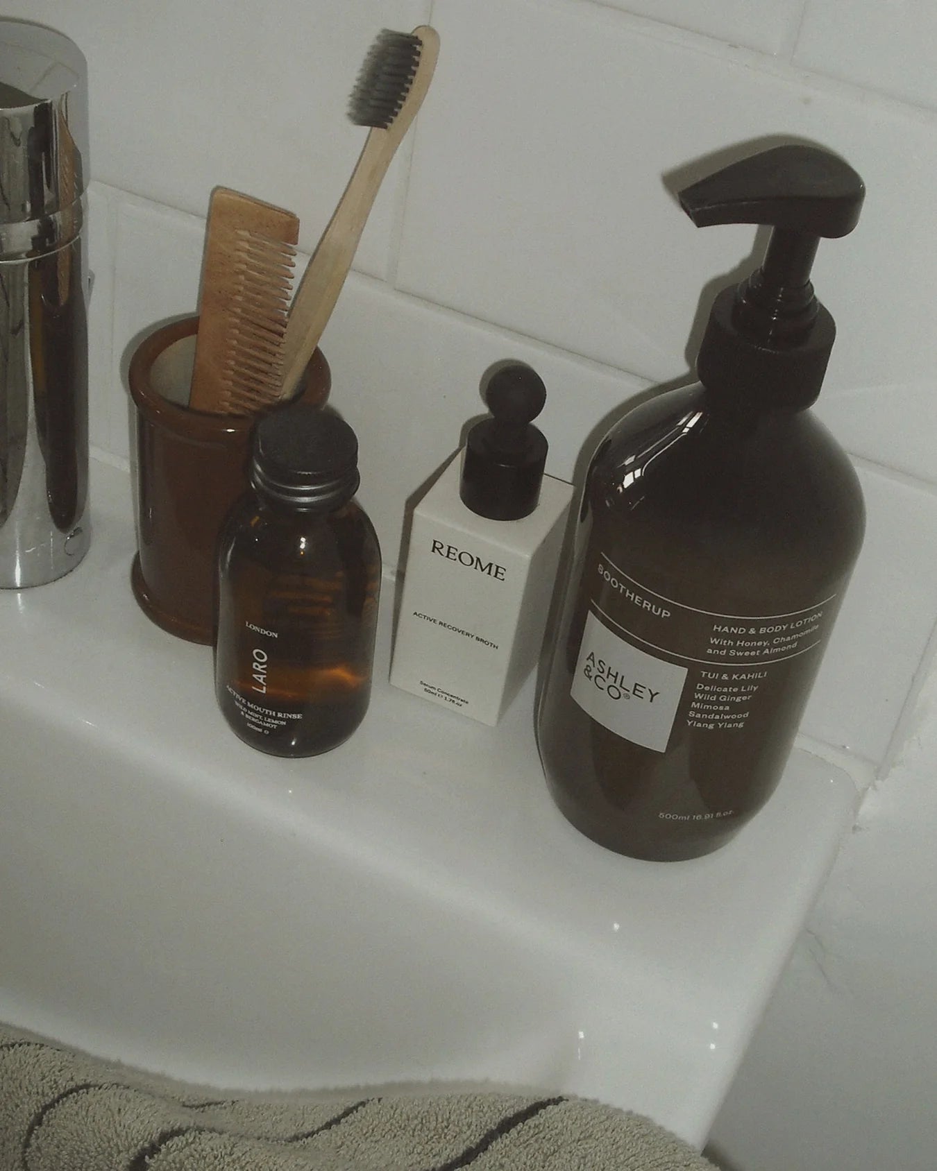 ASHLEY & CO SOOTHERUP HAND AND BODY LOTION