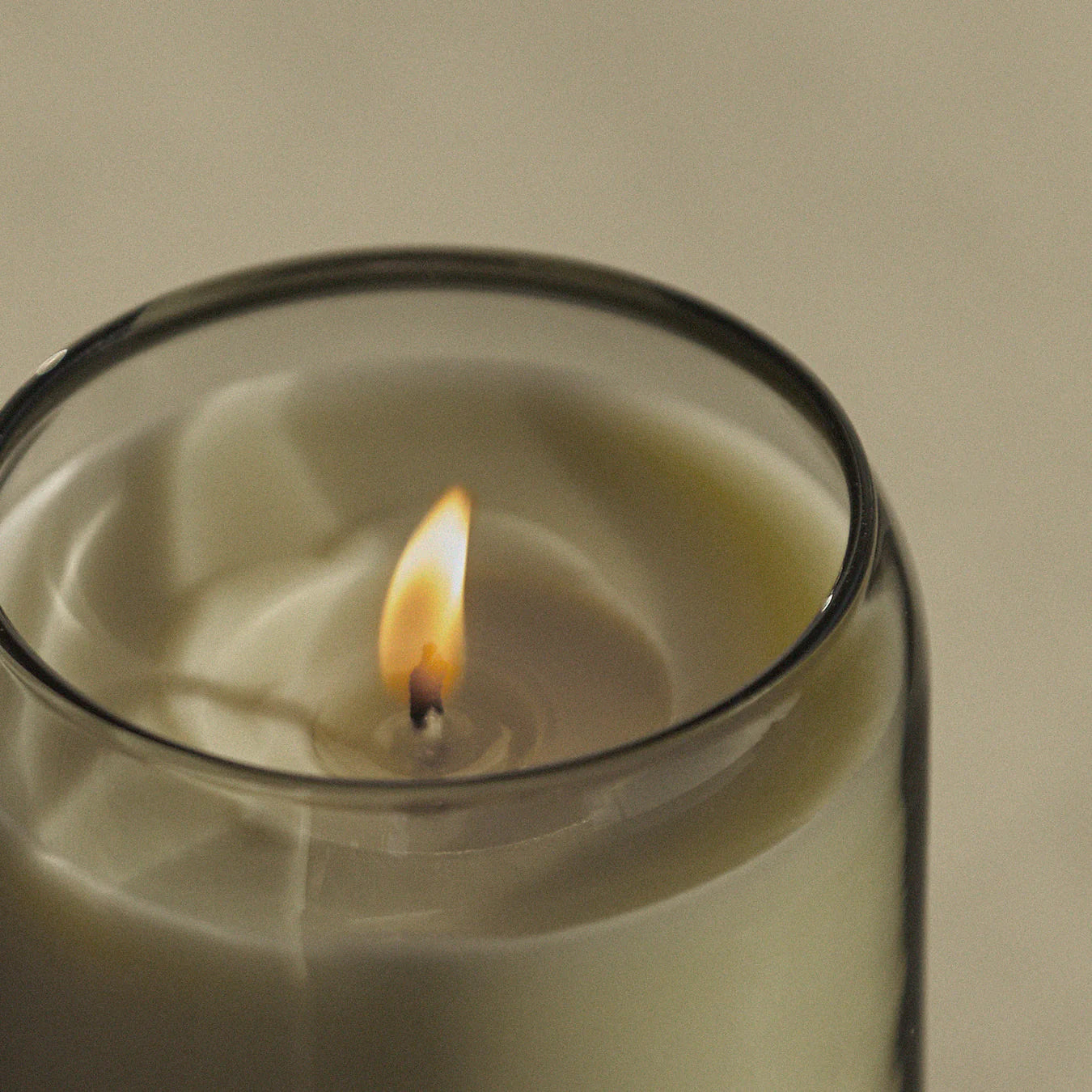 ASHLEY & CO WAXED PERFUME CANDLE - TUI & KAHILI