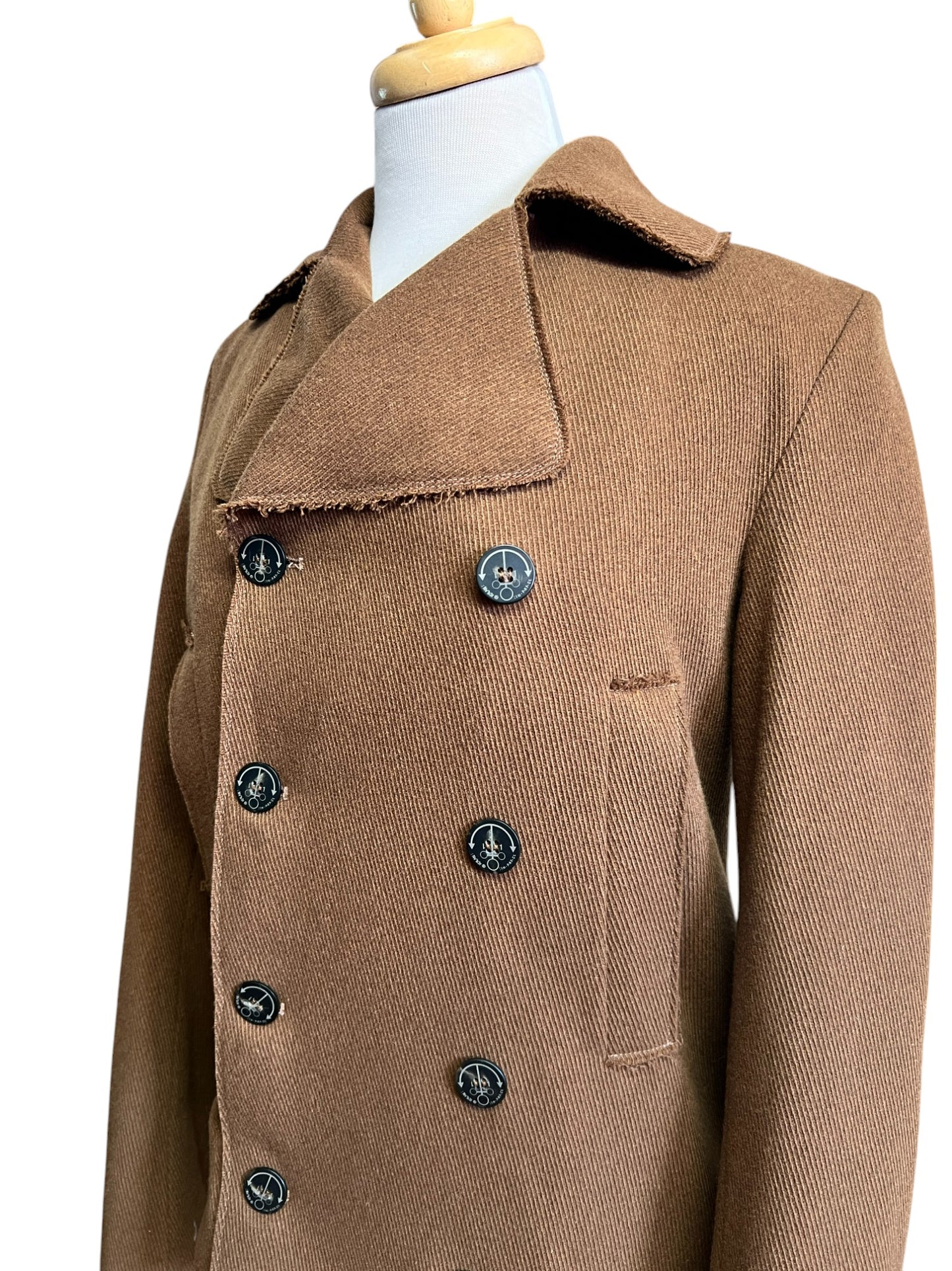 Novemb3r Seagull Coat - Man