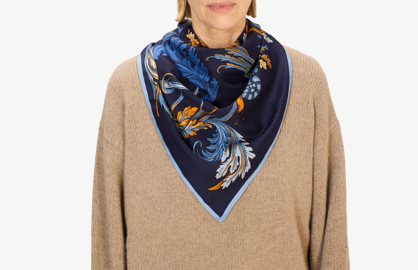 Inoui Editions Rococo Scarf