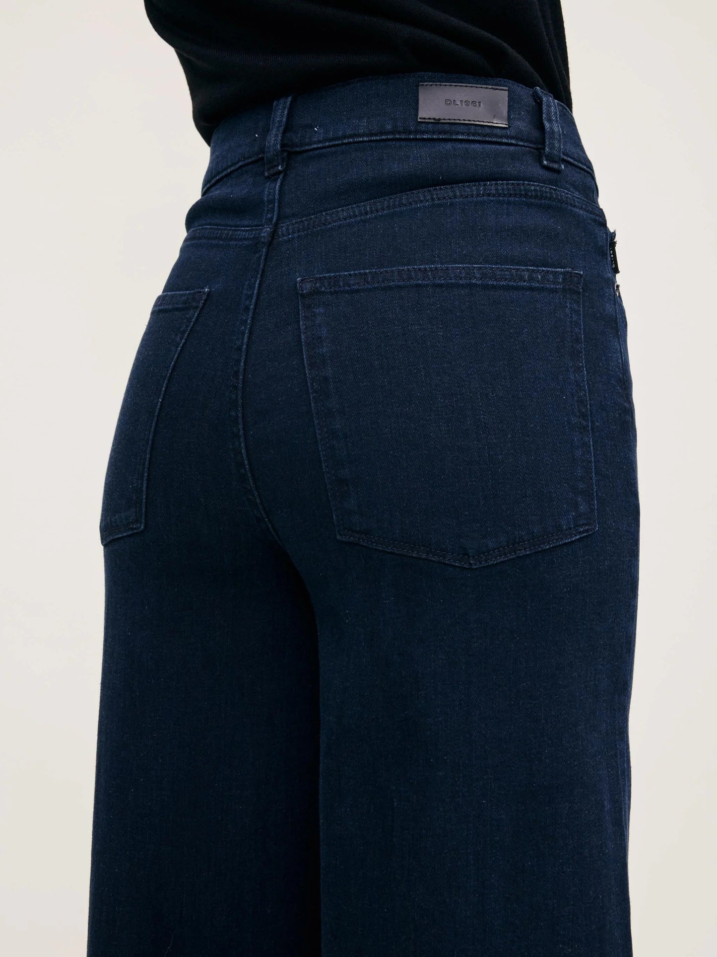 DL1961 Hepburn Wide Leg High Rise 32" Jeans - Flatiron