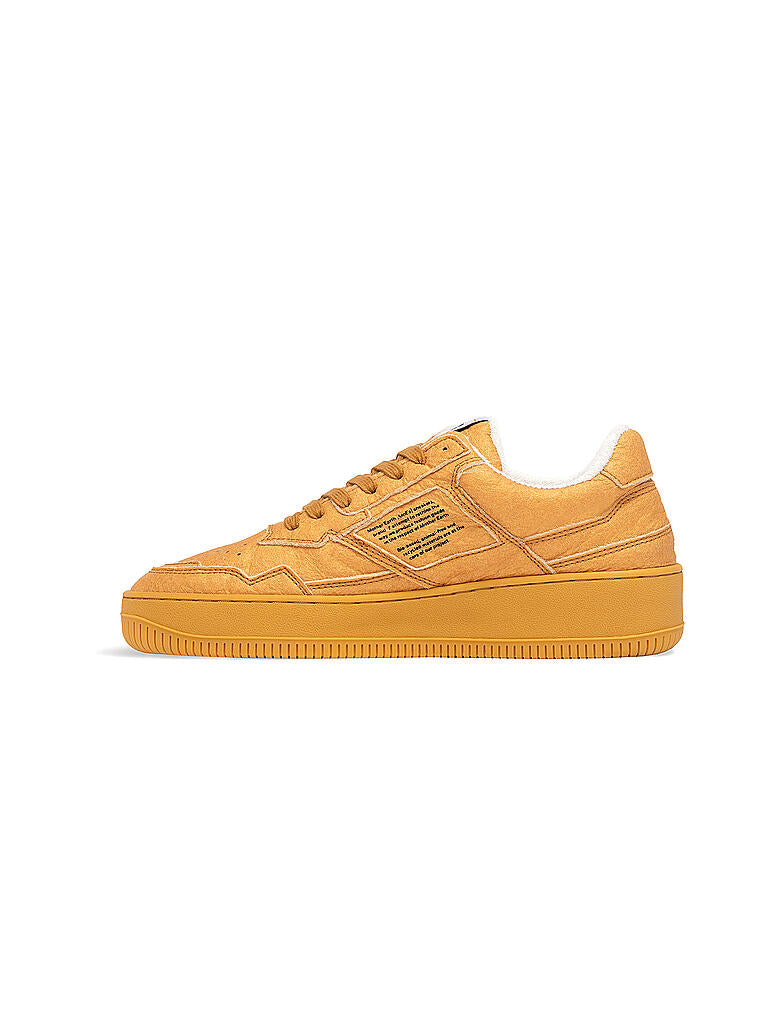 MoEa Gen1 Pineapple Full Yellow Sneakers